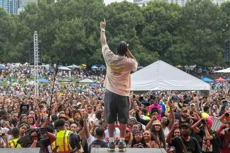 Thousands gather at Soccer & Sounds in Piedmont Park