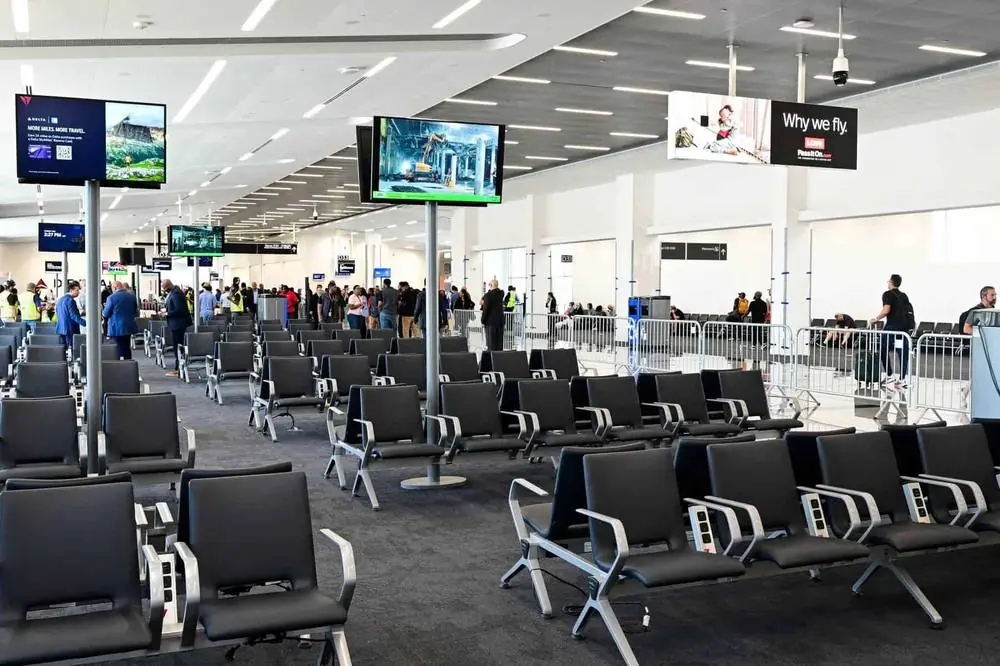 Hartsfield-Jackson Concourse D, widened and modernized
